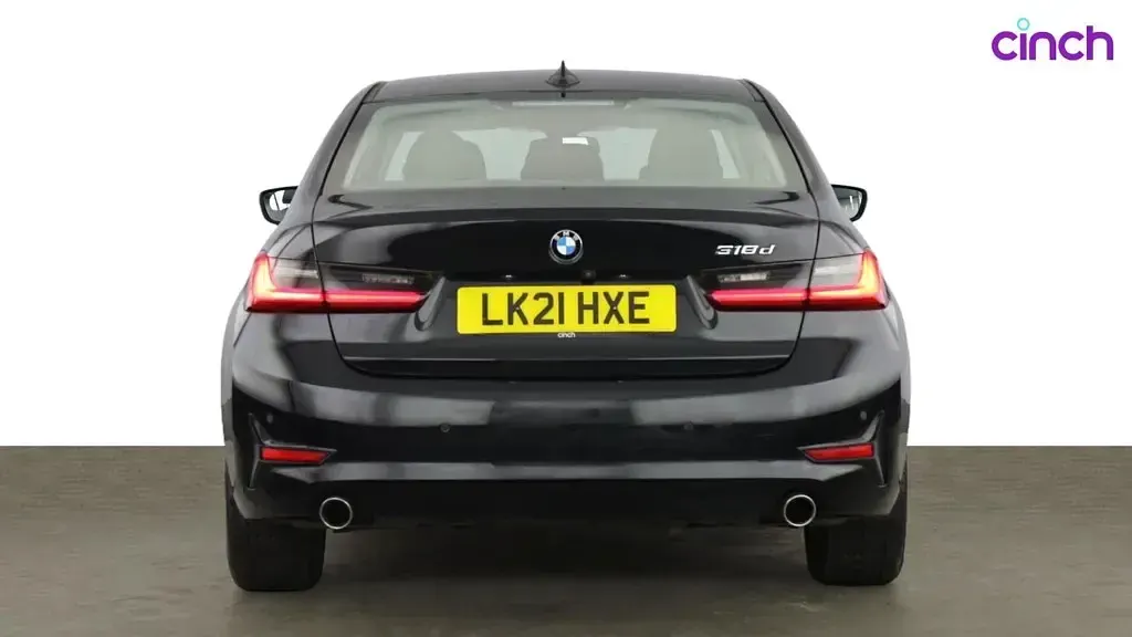 Used BMW 318 2021 Black Sedan