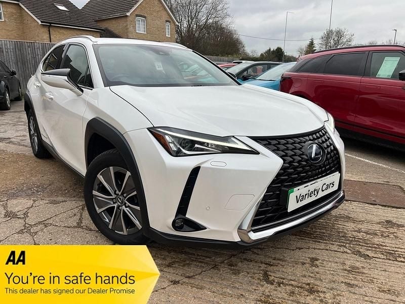 White Used 2021 Lexus UX SUV | £14,690 (Good price) - Image 1/4