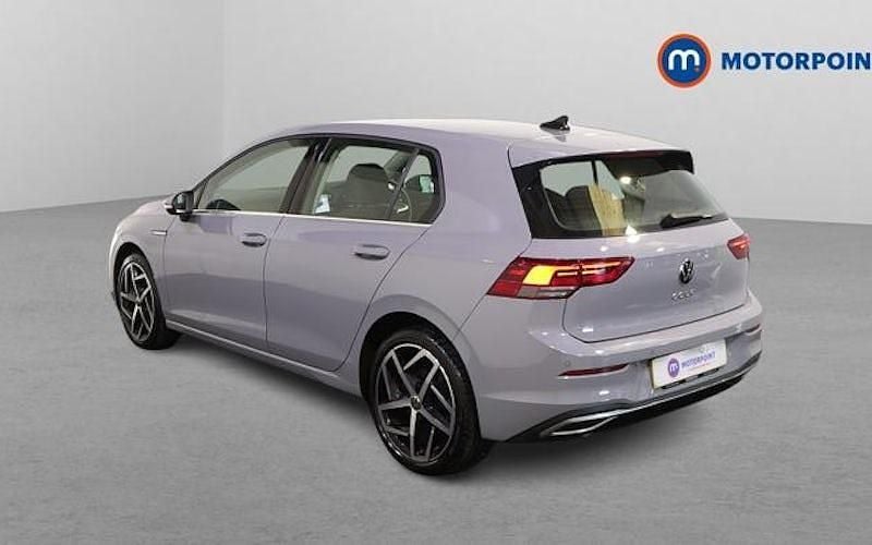 Used VW Golf VIII Style 150 HP (110 kW) 2023 Hatchback