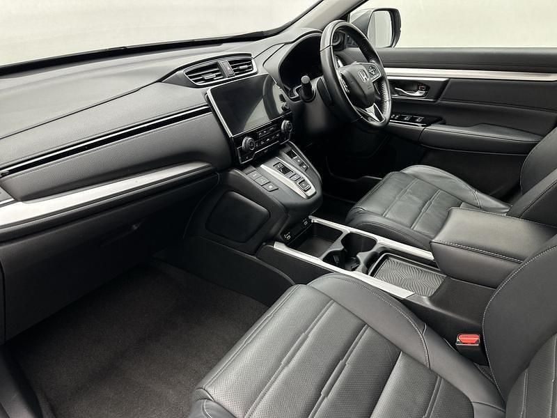 Used Honda CR-V Hybrid 184 HP (135 kW) 2022 Modern steel SUV