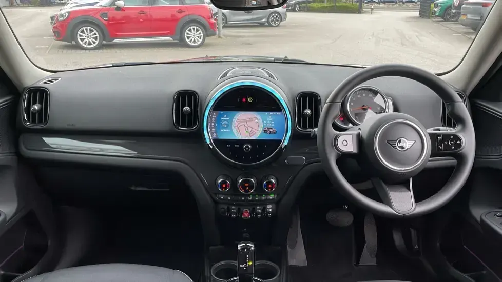 Używany Mini Cooper Countryman Classic 134 KM (98 kW) 2022 Czarny SUV