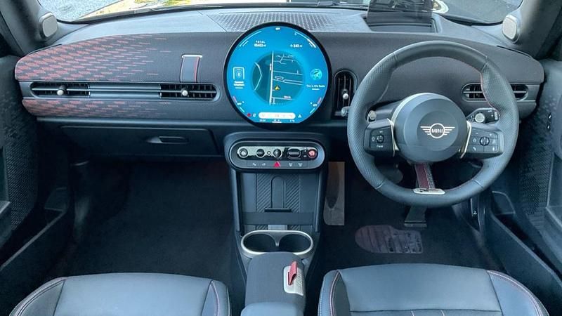 Used Mini Cooper S Hatch 201 HP (147 kW) 2025 Black Hatchback