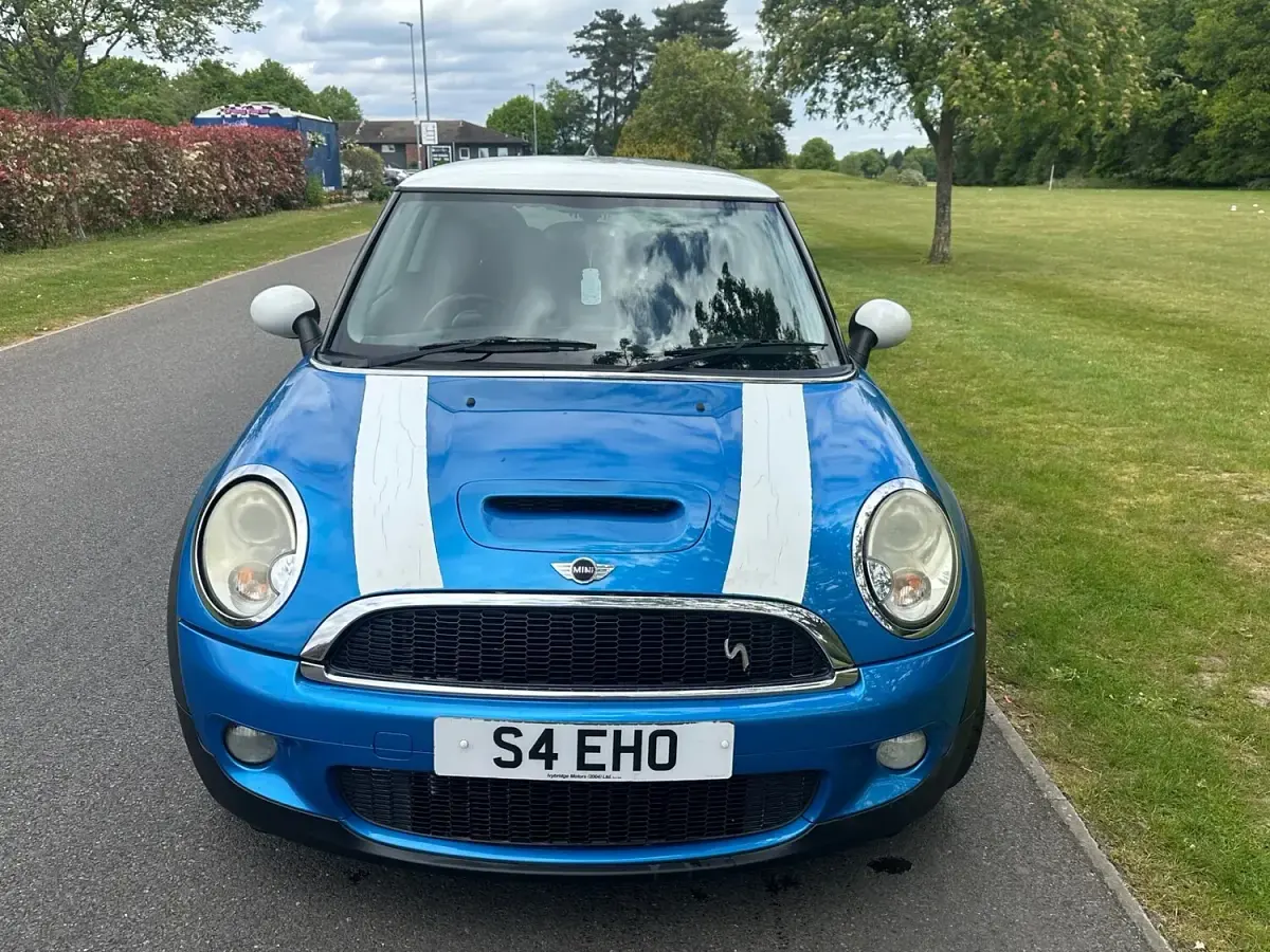 Begagnad Mini Cooper S Hatch 2008 Blå Halvkombi