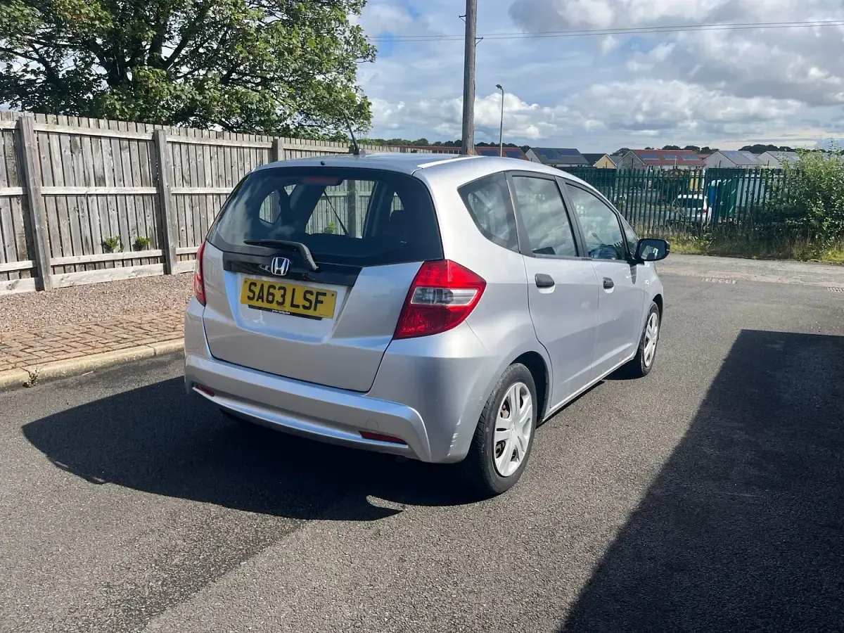Used Honda Jazz S 2013 Silver Hatchback
