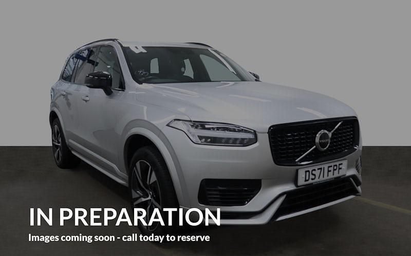 Usado Volvo XC90 R-Design 455 HP (334 kW) 2021 Prateado SUV
