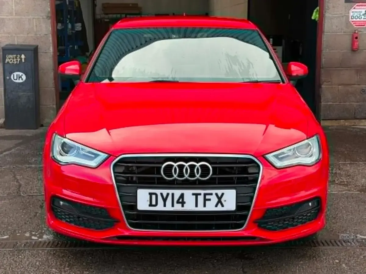 Used Audi A3 S-Line 148 HP (108 kW) 2014 Red Hatchback