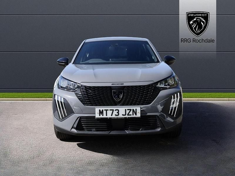 Used Peugeot 2008 Active 100 HP (73 kW) 2023 Grey SUV
