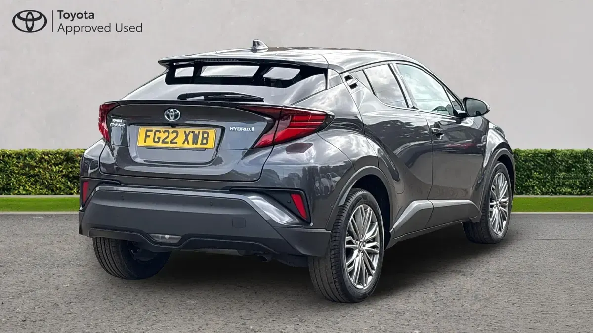 Used Toyota C-HR 122 HP (89 kW) 2022 Grey SUV