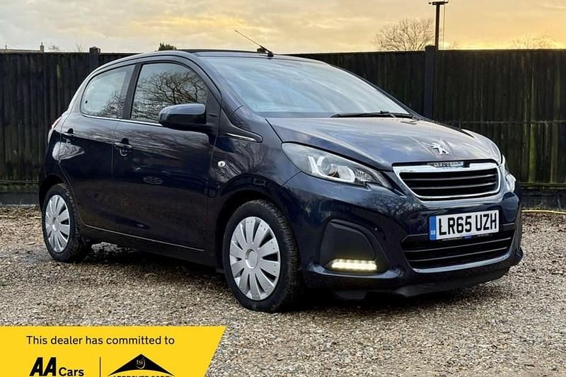 Used Peugeot 108 Active 68 HP (50 kW) 2015 Blue Hatchback