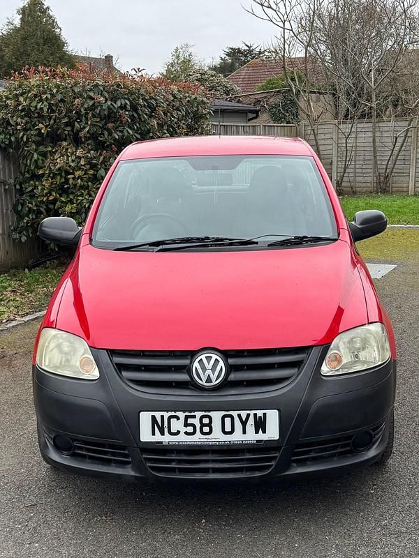 Used VW Fox 2009 Red Hatchback