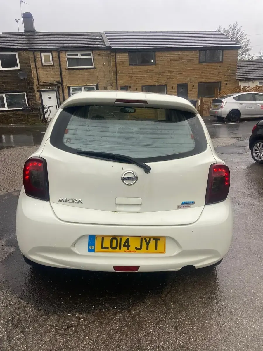 Używany Nissan Micra Acenta 2014 Biały Hatchback