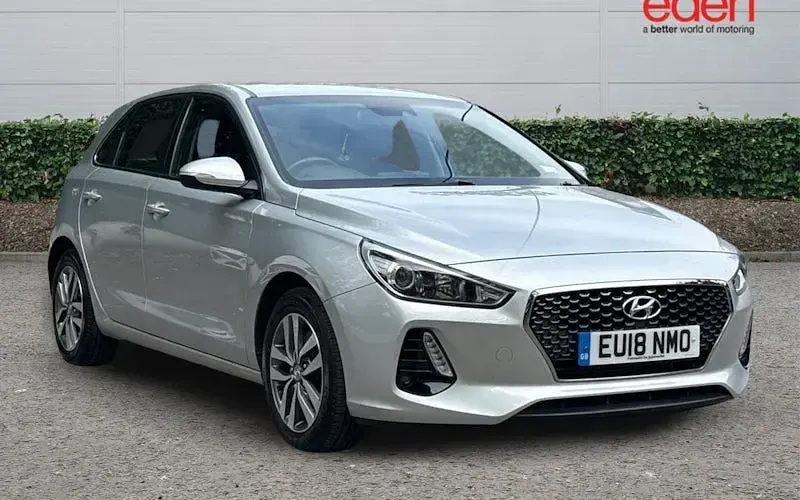 Used Hyundai i30 SE 120 HP (88 kW) 2020 Hatchback