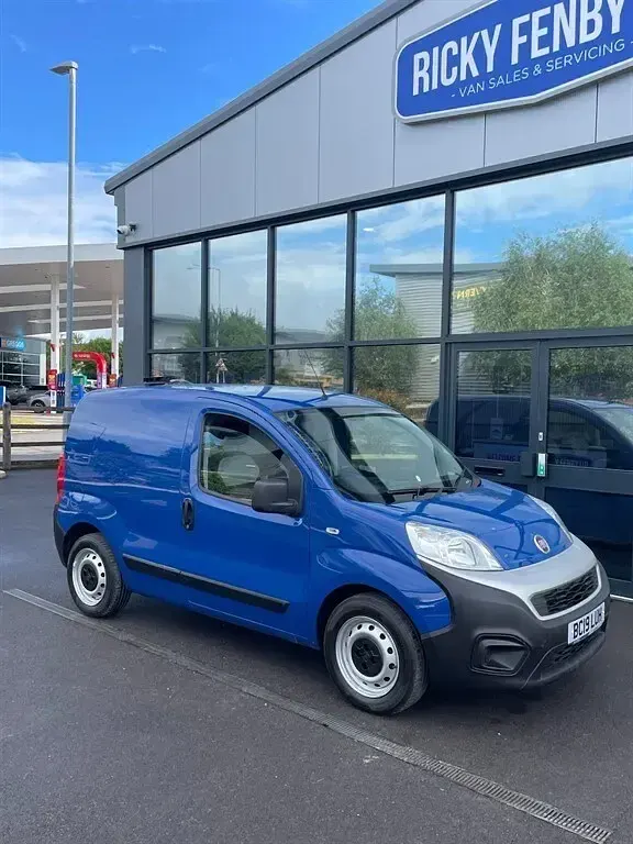 Used Fiat Fiorino 80 HP (58 kW) 2019 Blue MPV
