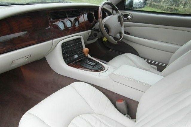 Used Jaguar XK 2000 Coupe