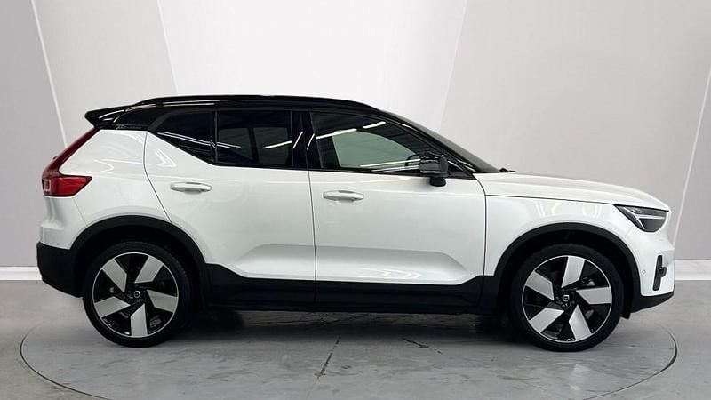 Used Volvo XC40 Ultimate 300 kW (408 HP) 2022 White SUV
