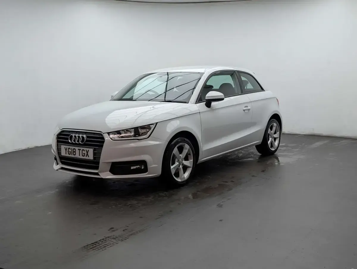 Używany Audi A1 Sport 2018 Biały Hatchback