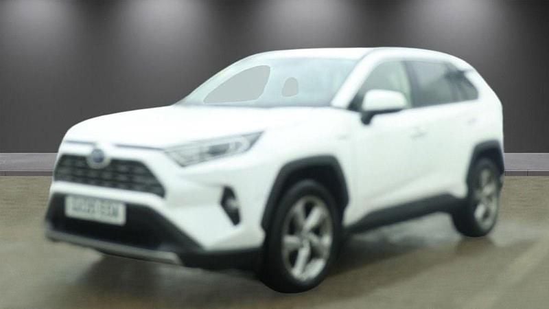 Used Toyota RAV4 222 HP (163 kW) 2020 White SUV