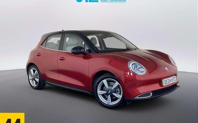 Used Ora 03 Pure+ 125 kW (171 HP) 2024 Red Hatchback