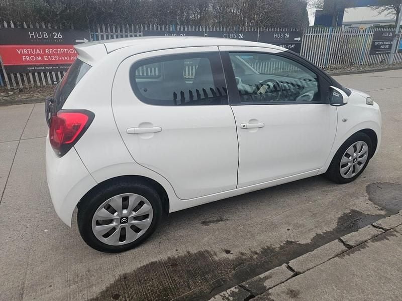 Used Citroën C1 Feel 68 HP (50 kW) 2014 White Hatchback