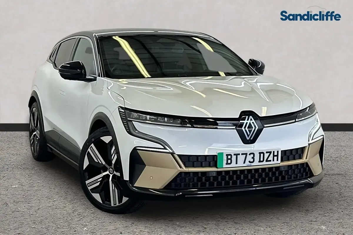 Used Renault Megane E-Tech Iconic 160 kW (218 HP) 2022 Hatchback
