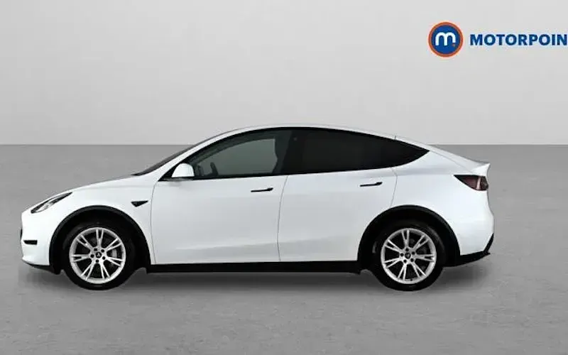 Used Tesla Model Y Long Range AWD 286 kW (389 HP) 2025 SUV