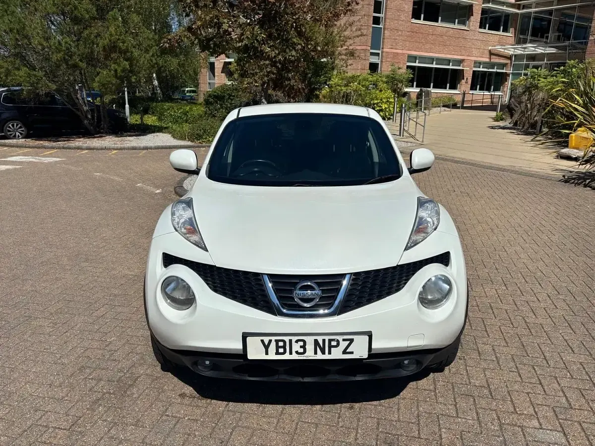 Used Nissan Juke S 117 HP (86 kW) 2013 White SUV