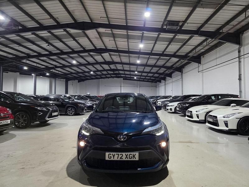 Used Toyota C-HR 122 HP (89 kW) 2023 Blue SUV