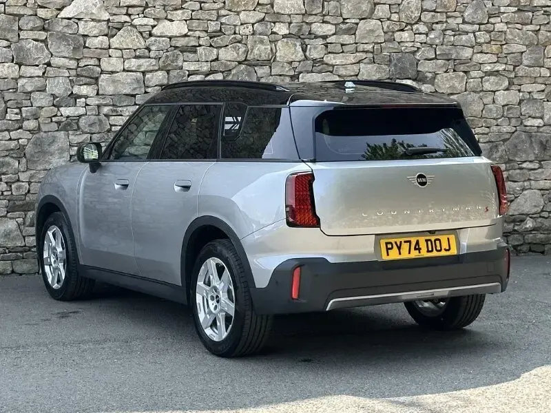 Used Mini Countryman Classic 214 HP (157 kW) 2024 Silver SUV