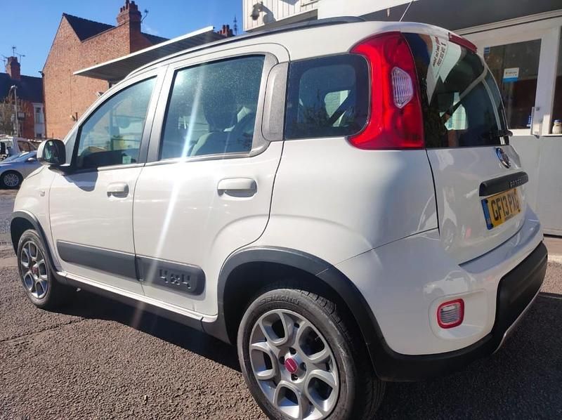 Used Fiat Panda 4x4 75 HP (55 kW) 2013 White Hatchback