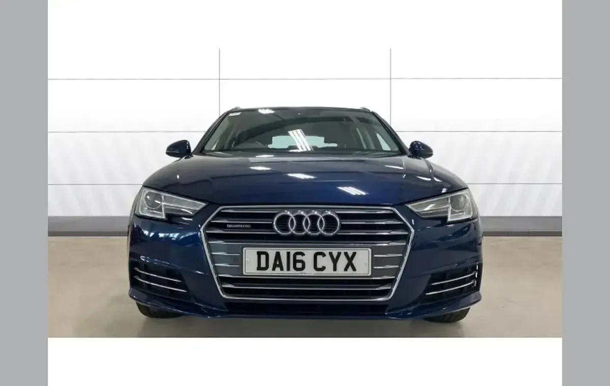 Used Audi A4 Sport 187 HP (137 kW) 2016 Blue Estate