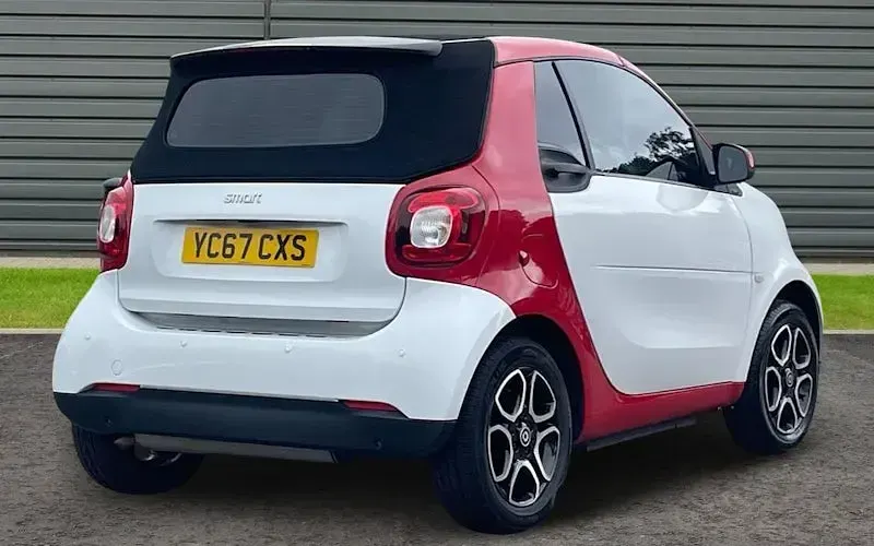 Used Smart ForTwo Cabrio Prime 71 HP (52 kW) 2019 Cabriolet