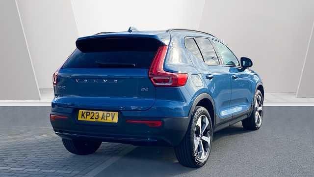 Used Volvo XC40 Ultimate 194 HP (142 kW) 2023 Blue SUV