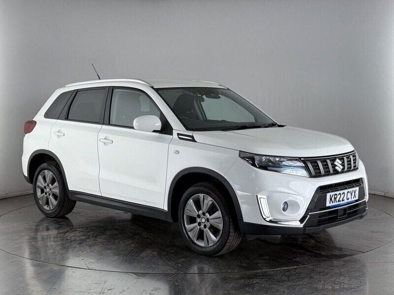 White Used 2022 Suzuki Vitara SZ-T SUV | £14,650 (Fair price) - Image 1/3