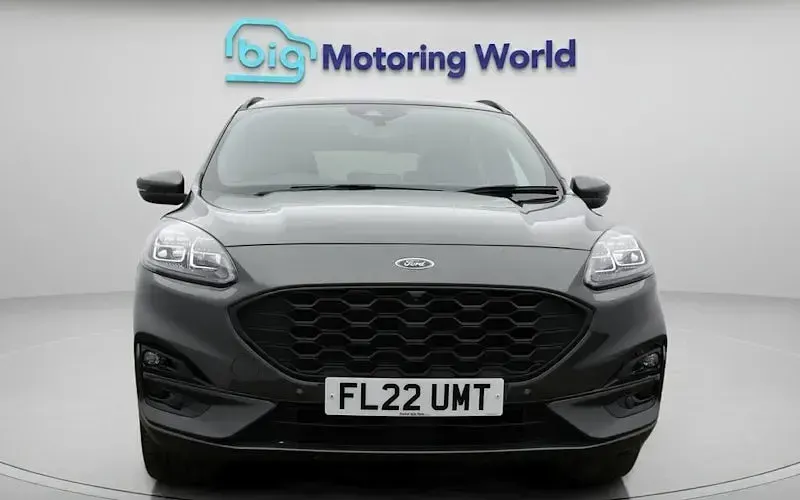Używany Ford Kuga ST-Line X 224 KM (164 kW) 2022 SUV