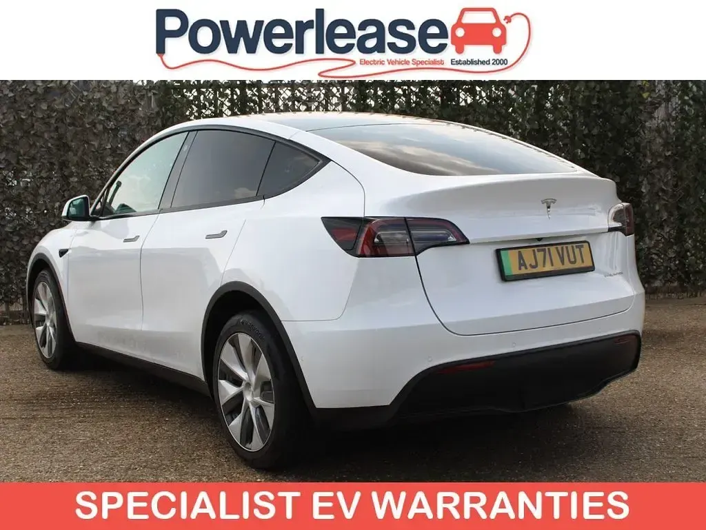 Used Tesla Model Y Long Range AWD 378 kW (514 HP) 2022 White SUV