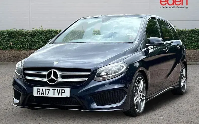 Used Mercedes B220 Executive 177 HP (130 kW) 2017 Blue Hatchback