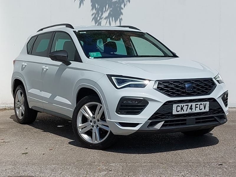White Used 2024 Seat Ateca FR SUV | £23,698 (Fair price) - Image 1/4