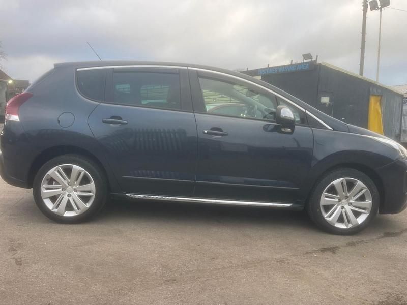 Used Peugeot 3008 Allure 2015 Blue Estate