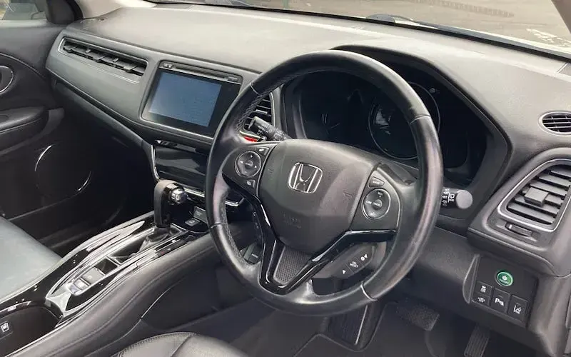 Used Honda HR-V EX 131 HP (96 kW) 2017 White SUV