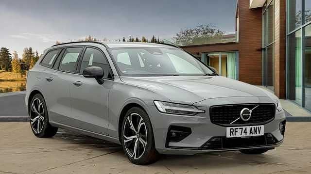 Used 2025 Volvo V60 Plus Estate | £30,380 (Good price) - Image 1/4