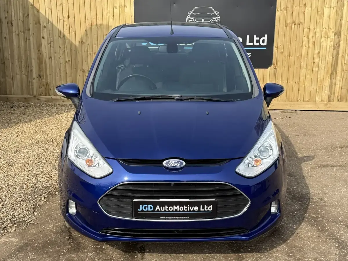 Używany Ford B-MAX Titanium 105 KM (77 kW) 2016 Niebieski Minivan