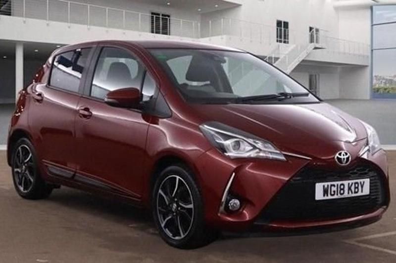 Used Toyota Yaris Design 111 HP (81 kW) 2018