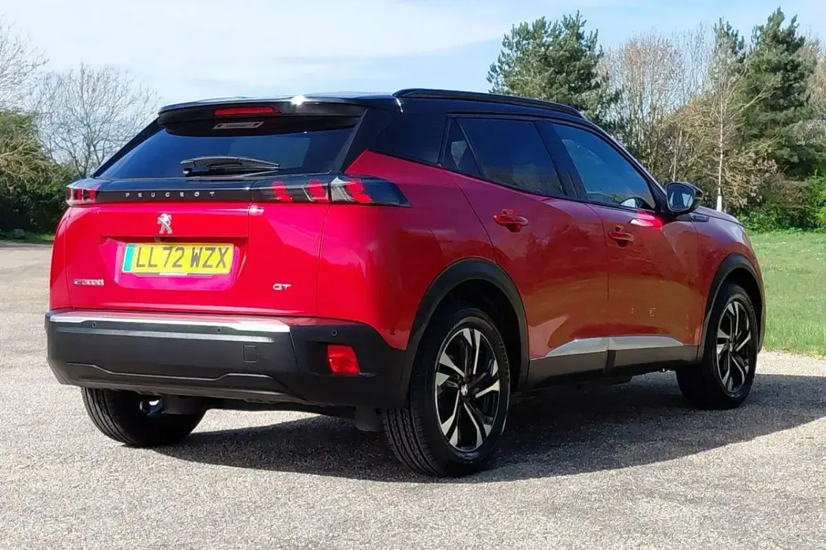 Used Peugeot e-2008 GT 98 kW (134 HP) 2022 Red SUV