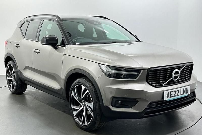 Used 2022 Volvo XC40 R-Design Pro SUV | £19,270 (Fair price) - Image 1/1