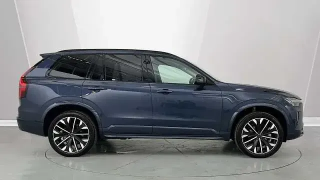 Usado Volvo XC90 Ultra 455 HP (334 kW) 2025 Azul SUV