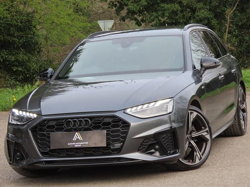 Used Audi A4 Black Edition 150 HP (110 kW) 2023 Grey Estate