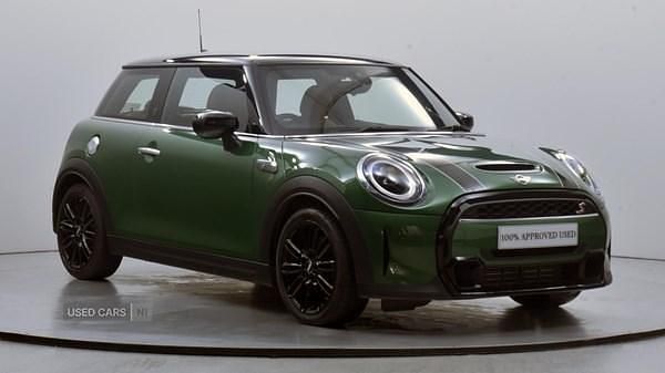 Used Mini Cooper S Exclusive 176 HP (129 kW) 2023 Green Hatchback