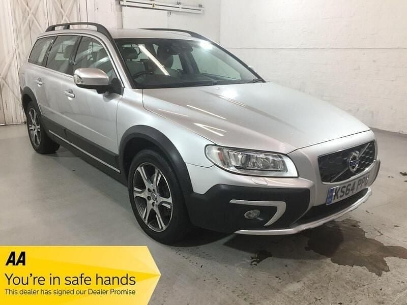 Silver Used 2014 Volvo XC70 SE Lux Estate | £10,000 (Good price) - Image 1/4