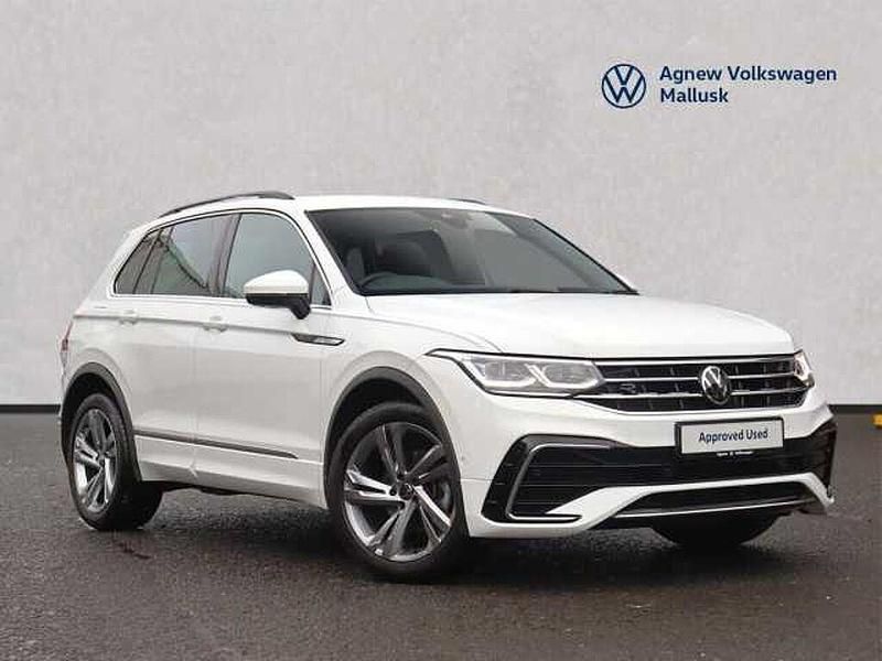 White Used 2023 VW Tiguan R-line Edition SUV | £27,290 (Fair price) - Image 1/4