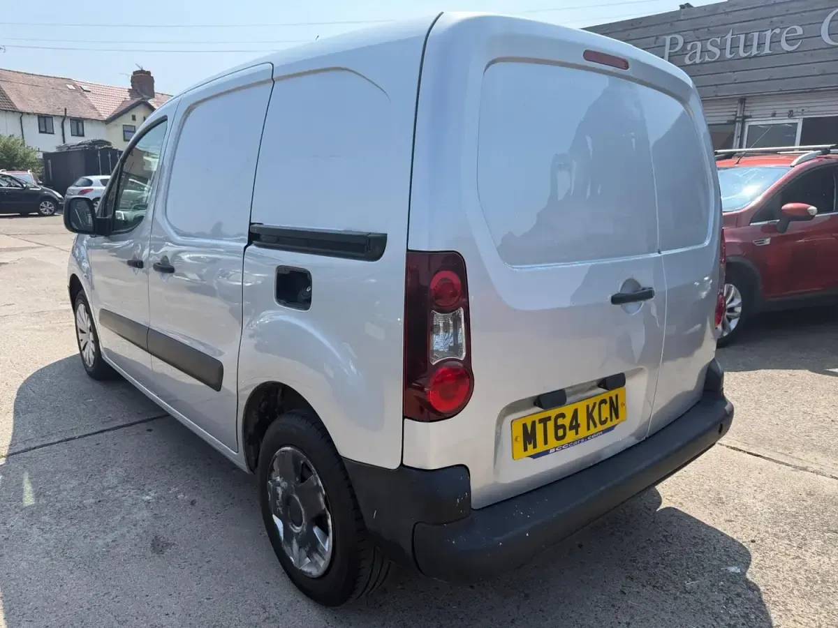 Used Citroën Berlingo 75 HP (55 kW) 2014 Silver MPV
